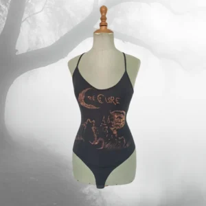 Body upcycling gótico The Cure – pintado a mano con lejía – moda alternativa reciclada